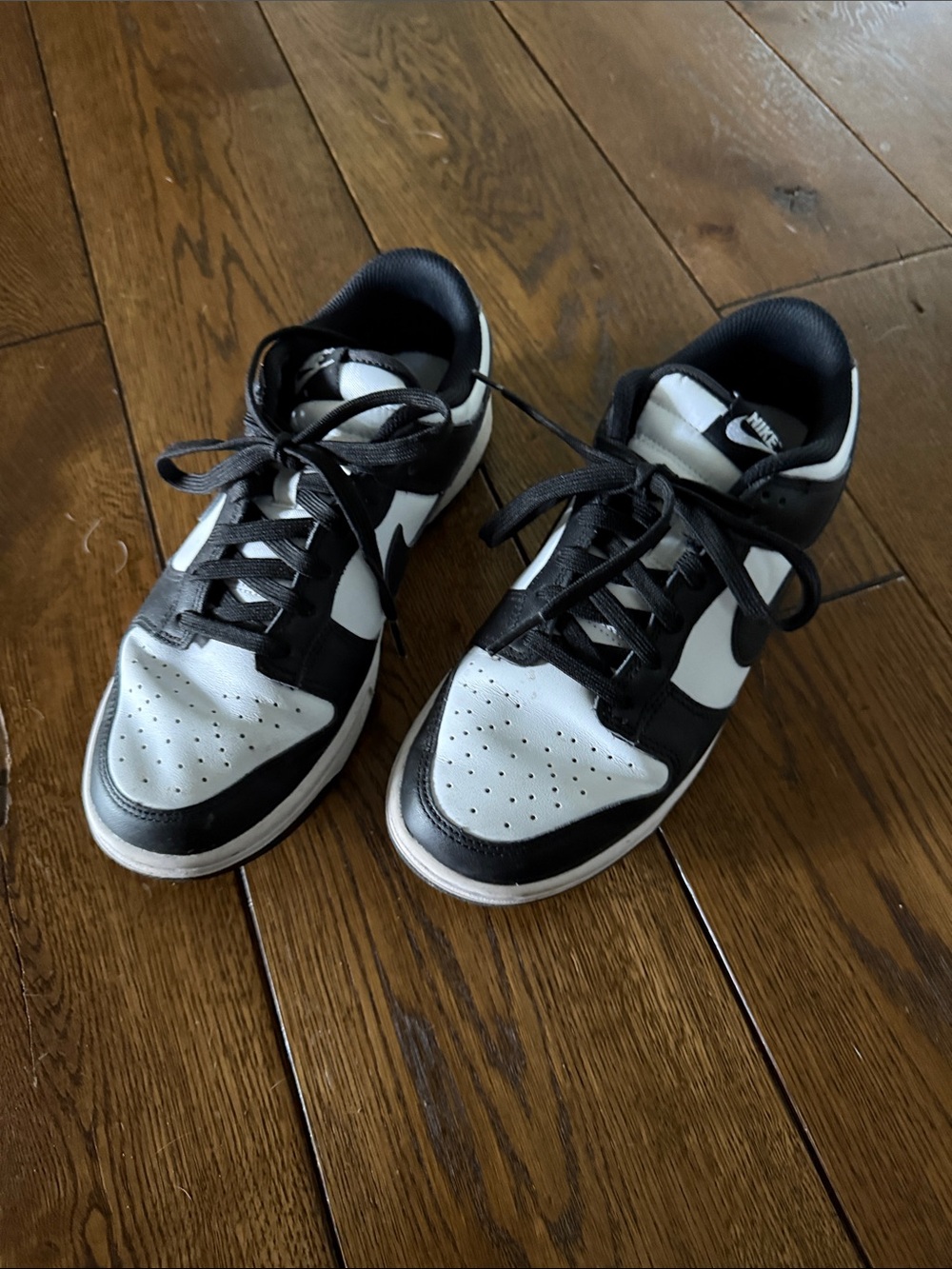 Nike dunk panda women’s  Black and White Low-Top Sneakers